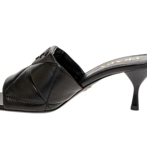 Prada Quilted Leather Slides Sandals Black 37 MSRP $1290 - Picture 4 of 6